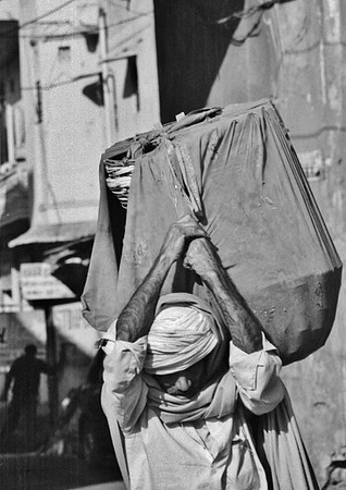 img004India2007 (460x650)